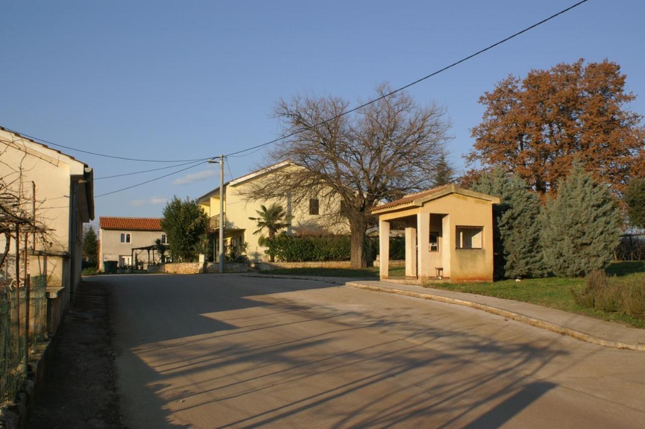 Holiday House With A Parking Space Babici, Umag - 13795 Kültér fotó